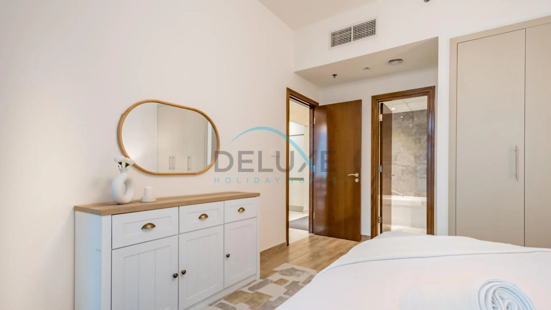 Bright 1Br In Noura Tower, Al Habtoor City, Business Bay By Deluxe Holiday Homes Dubai Apartment